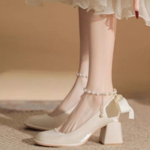 women shoes Heels - Picture 3 of 4